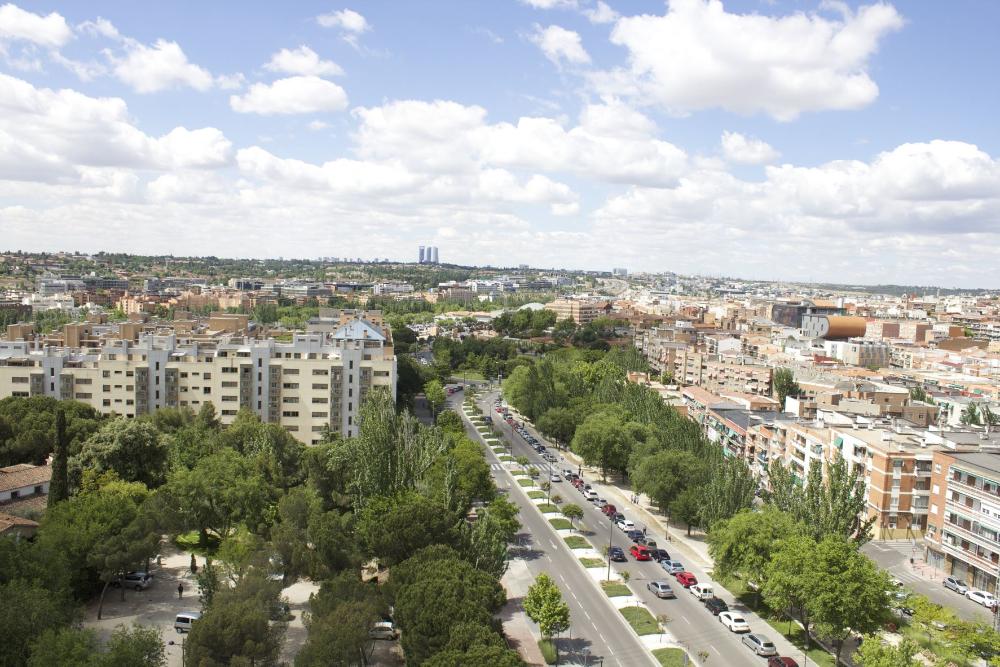 Imagen El Ayuntamiento comienza el asfaltado en el barrio de Moscatelares