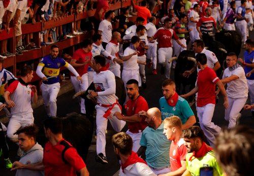 Imagen Emocionante quinto encierro con toros de Ángel Sánchez y Sánchez