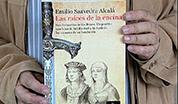 Imagen Emilio Saavedra publica Las Raíces de la Encina, un viaje a los orígenes...