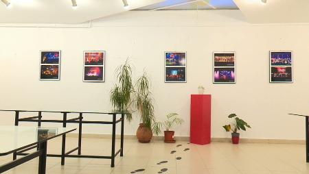 Imagen ¿Has visto la exposición intermitente del Centro Cultural Blas de Otero?