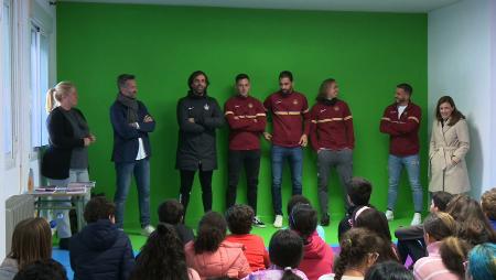 Imagen La Unión Deportiva invita al alumnado de Sanse al partido del domingo,...