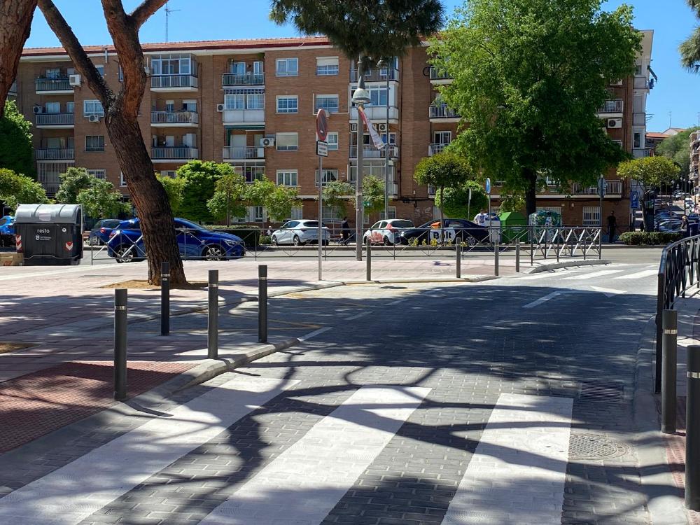 Imagen Se abre al tráfico la calle Ramón Esteban para mejorar la seguridad y acabar con el colapso de vehículos