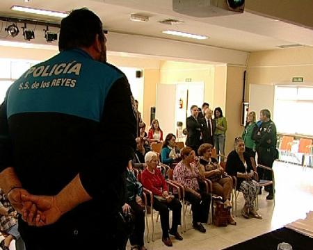 Imagen Sanse con los peatones en el Día Europeo de la Seguridad Vial