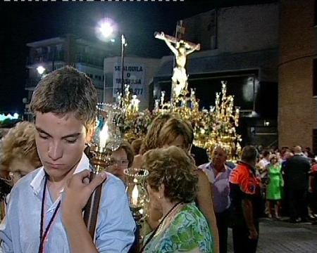 Imagen Fervor religioso y emoción en el día grande de las Fiestas de Sanse