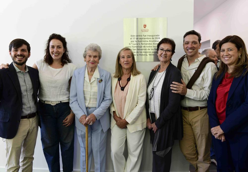 Imagen Se inaugura el Centro Cultural municipal ‘Emilio Aragón, Miliki’, como homenaje permanente a uno de sus vecinos más ilustres