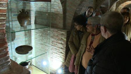 Imagen Un tesoro: ¡las cuevas-bodegas del S.XII de San Sebastián de los Reyes...