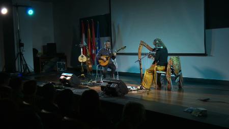 Imagen Beatriz Martínez y Diego Langarika, de viaje musical por Galicia en Los...