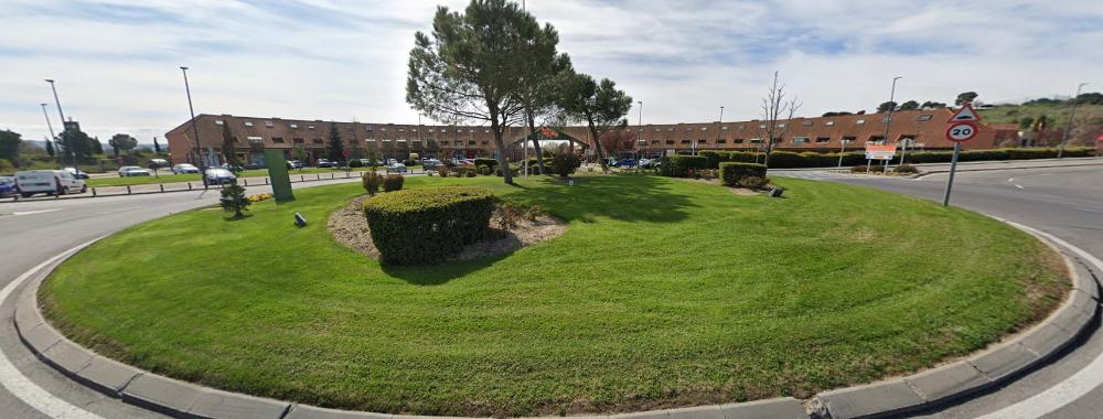 Imagen La glorieta que da acceso a la urbanización Club de Campo llevará el nombre de Jorge Martín Almoguera