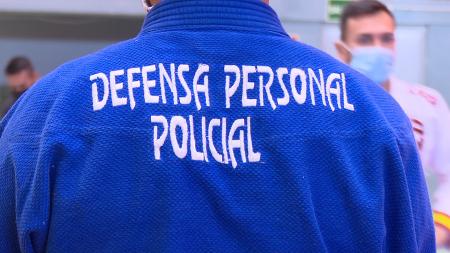 Imagen Agentes de Policía Local y Nacional entrenan defensa personal en Sanse