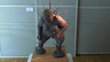 Imagen El escultor Ernesto Yáñez protagoniza la exposición de la Sala Martín...